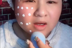 吐槽小姐姐给食物化妆,吐槽小姐姐的创意美食秀