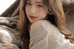 高清壁纸全面屏手机女生可爱,展现青春活力风采”